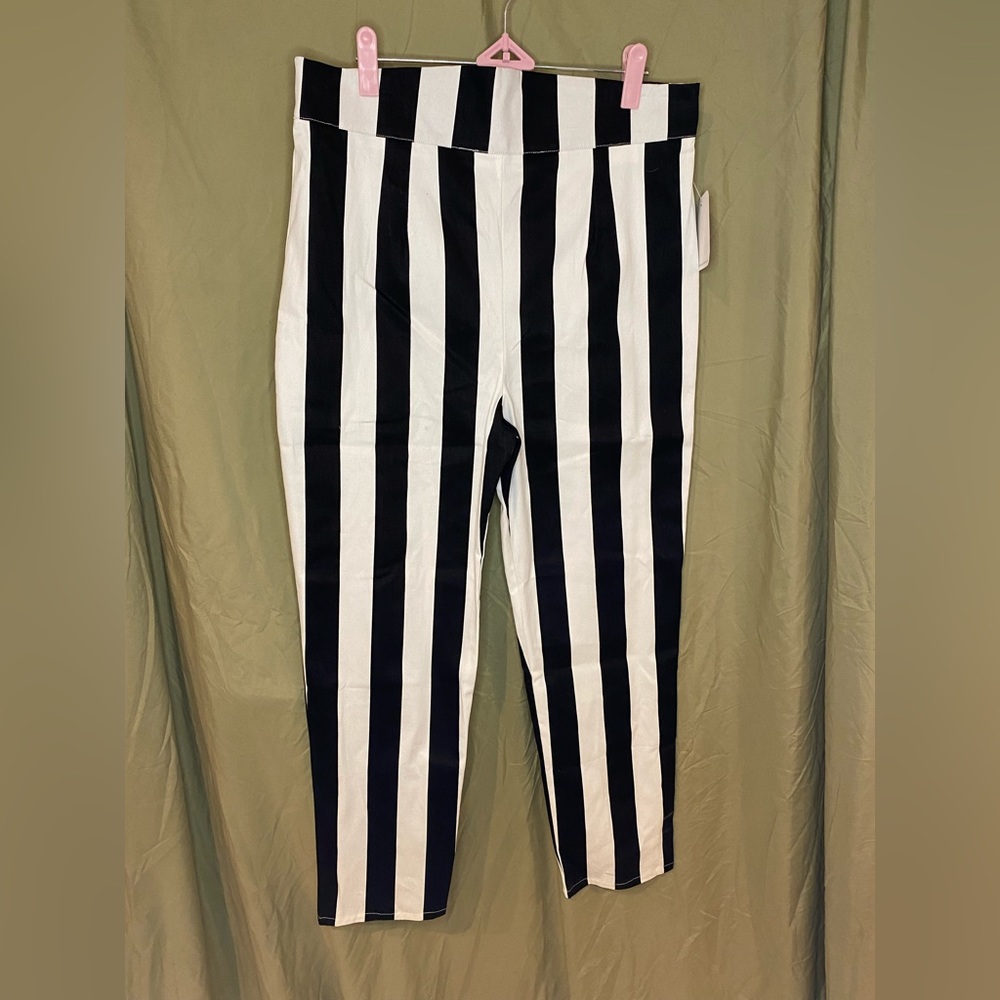 Black & White stripe trousers by Pinupgirl Clothing Pinup Couture Vintage Retro